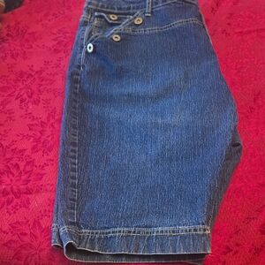 Vtg Just Blu Denim Short with Button Detail.  Size 20 Wore Twice